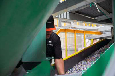 Reutilización de materiales: cómo transformar residuos en recursos